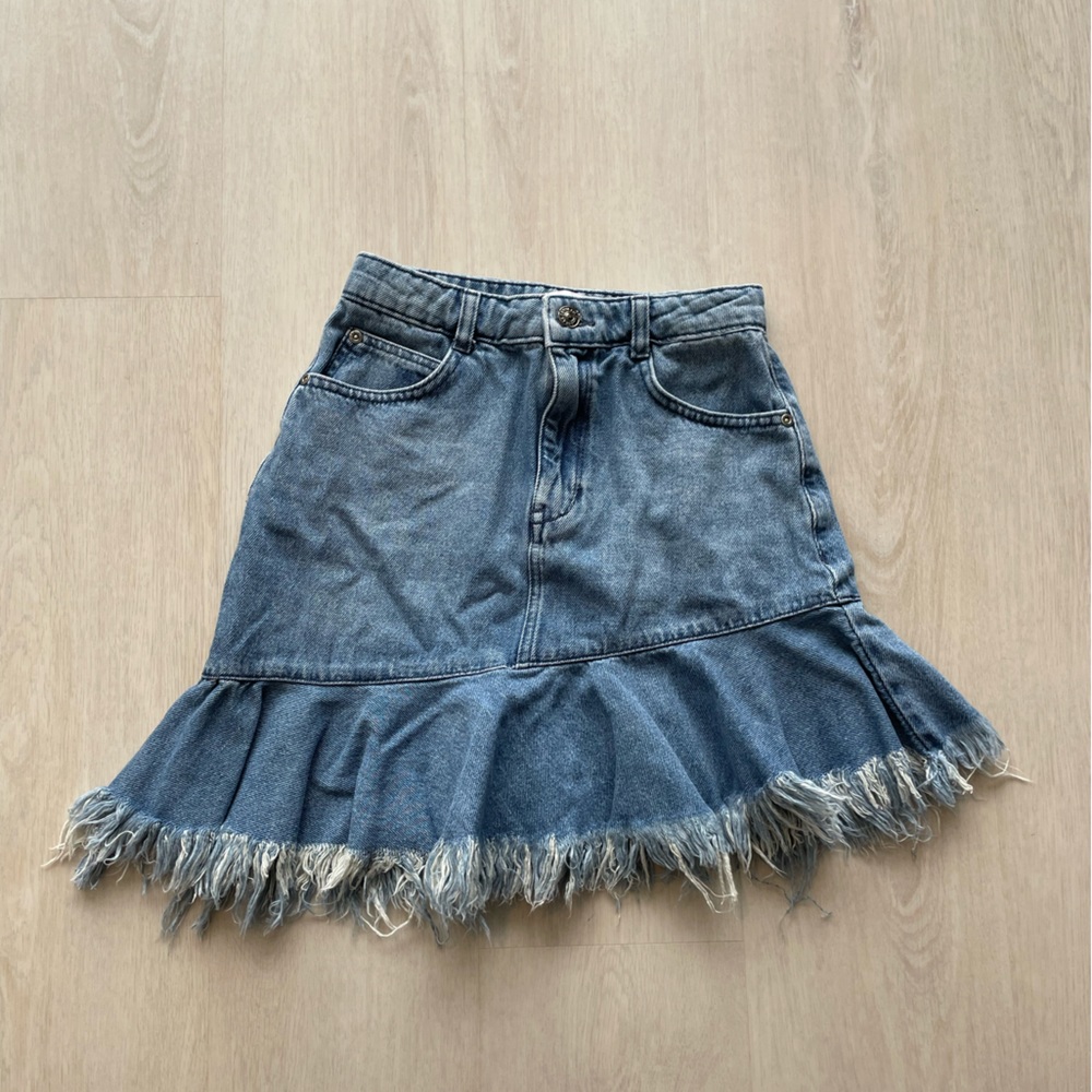 Pull & Bear Denim Ruffle Raw Edge Asymetrical Skirt